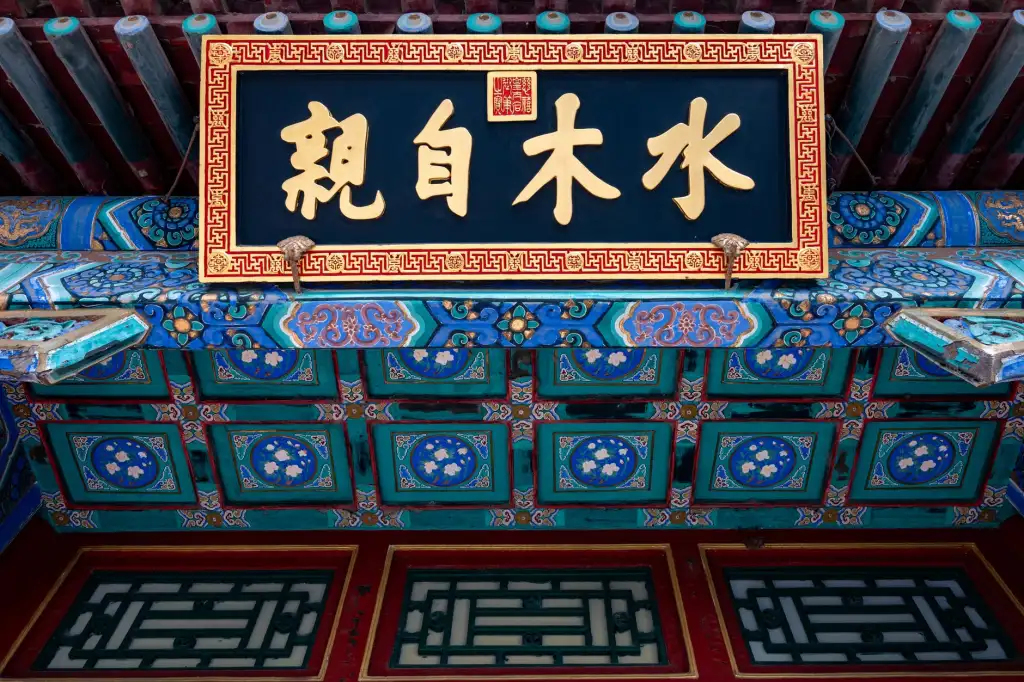 智能设备与平板电脑在影音娱乐场景中的搭配方案及充电设备配置建议