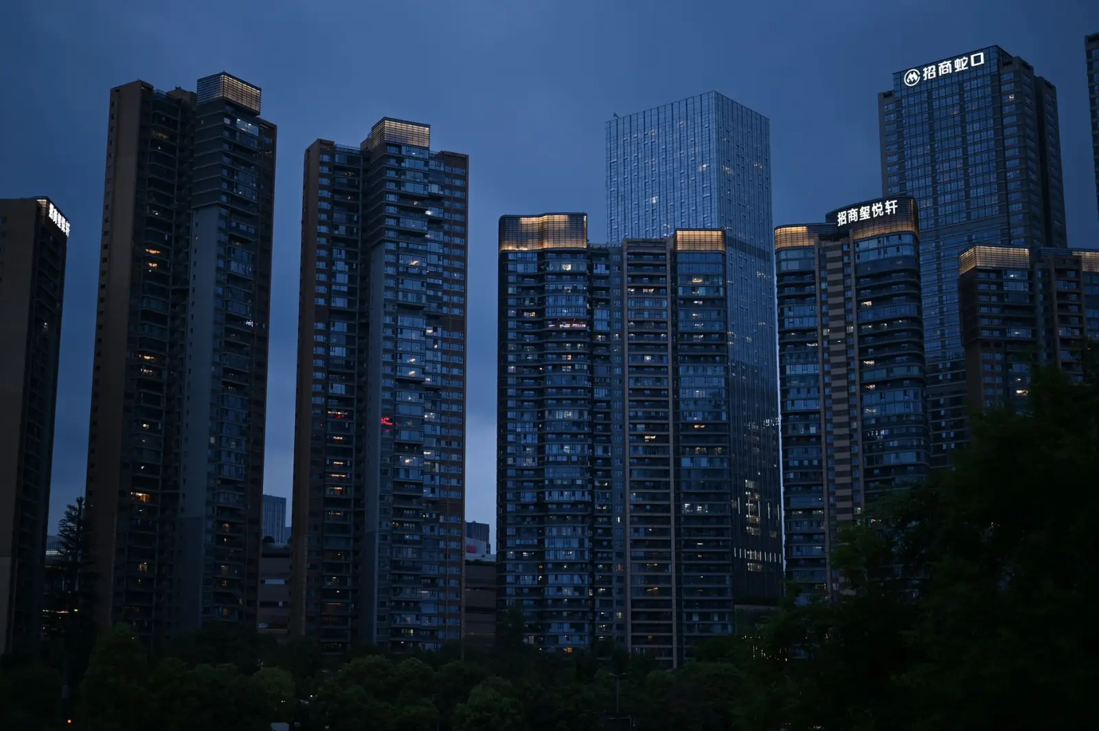 长沙智能设备市场平板电脑选购要点与配件搭配指南封面图