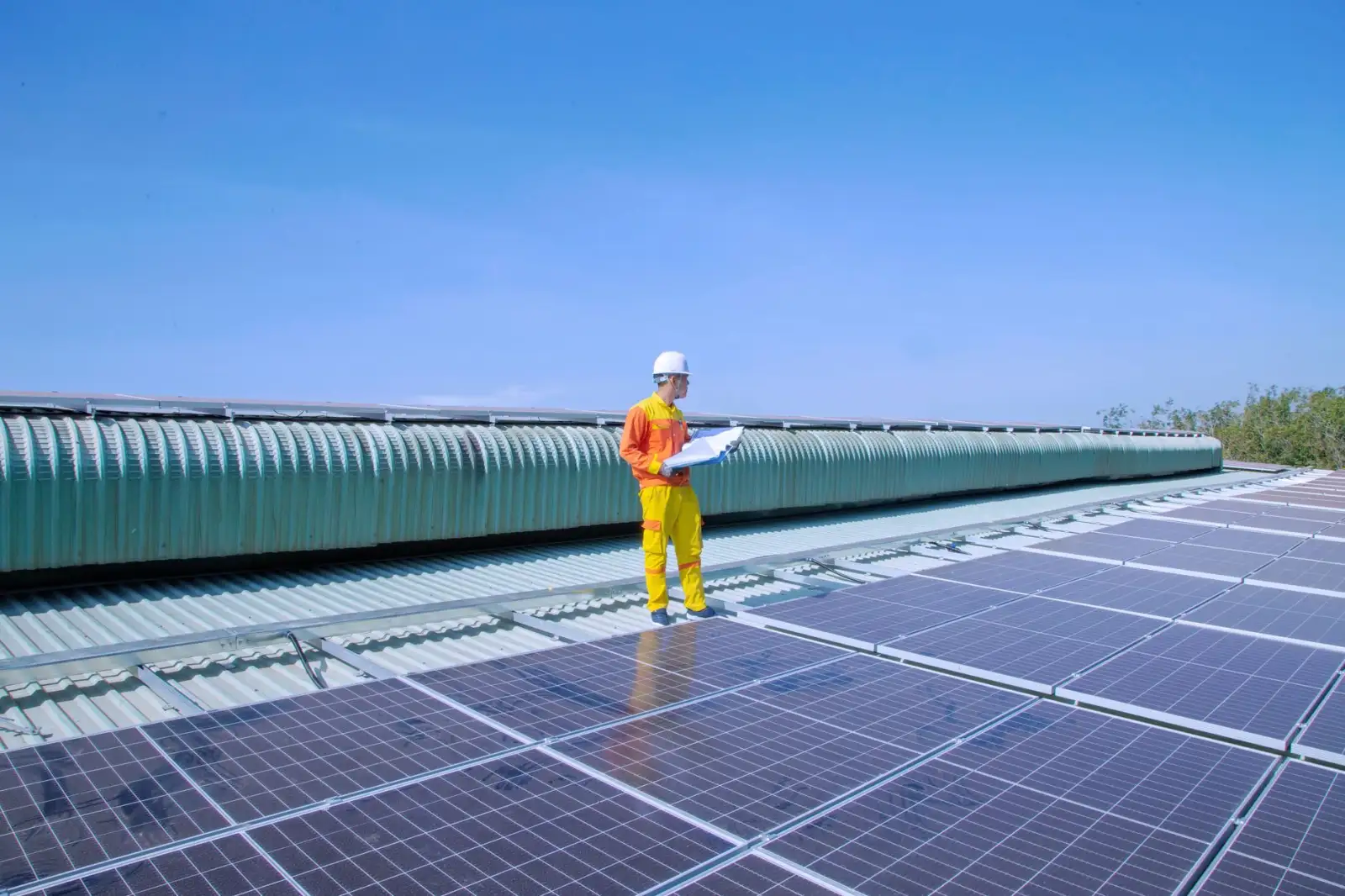 2025年智能设备行业技术标准更新对平板电脑产业的影响分析